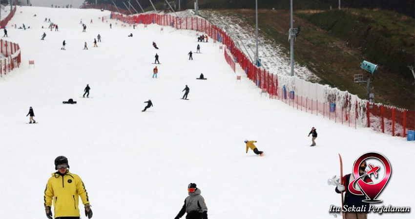 Wisata Ski Heilongjiang: Dinginnya China