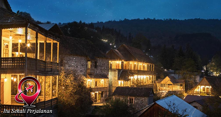 Pengalaman Unik Menginap di Homestay Armenia