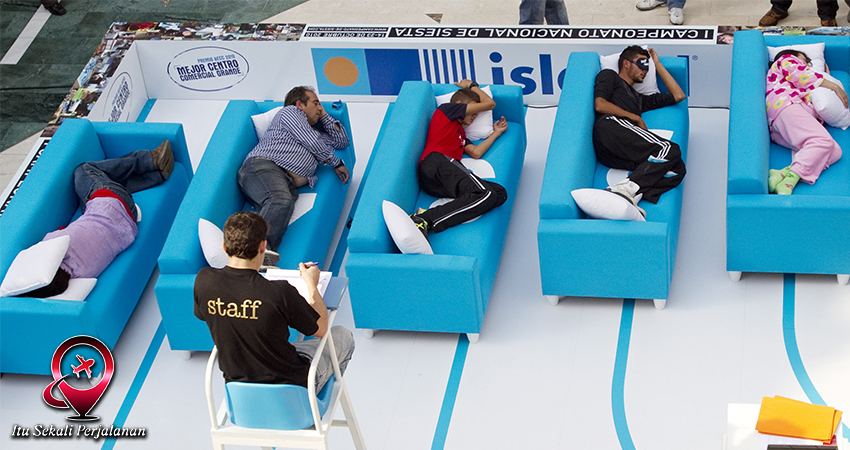 Gaya Hidup Spanyol: Hari-Hari yang Indah