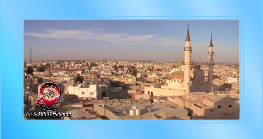 Mengunjungi Gereja Kuno di Madaba, Yordania
