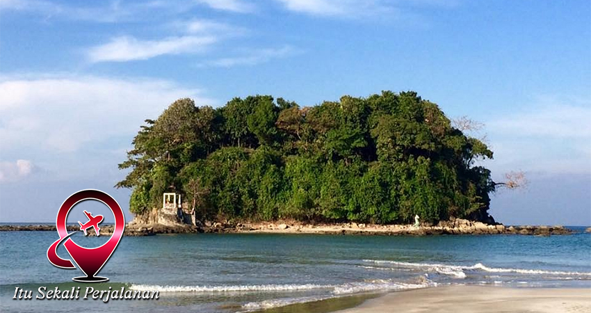 Jalan-Jalan Santai di Pantai Tersembunyi Myanmar